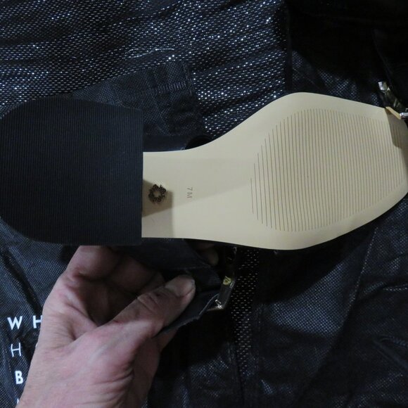 White House Black Market Bamboo Buckle Leather Mid-Heel Sandal size 7 Black NWT - Picture 15 of 16